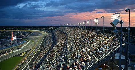 daytona 500 parking prices.